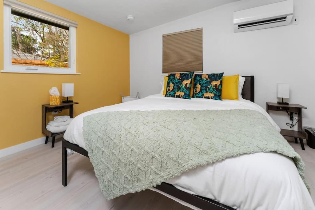Smart Bungalow: 10-Min To Uf, Central Location Gainesville Zewnętrze zdjęcie
